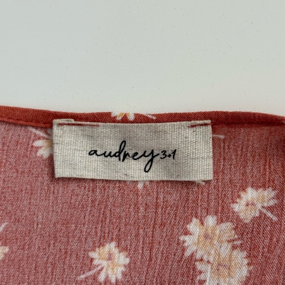 Audrey 3+1 Rust Floral Tie-Front Blouse | Small 🔥CLEAR THE CLOSET - Picture 2 of 4